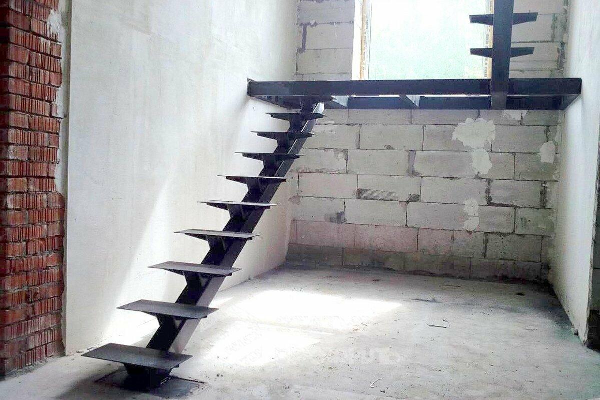Лестницы на металлическом каркасе на 2 этаж